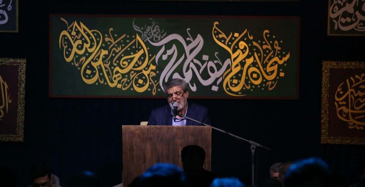 تصاویر/ مراسم مناجات خوانی در حسینیه آیت الله حقشناس(ره)