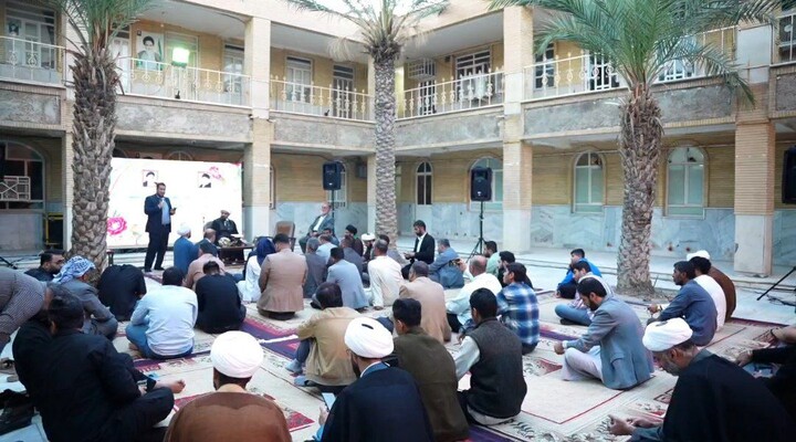 تصاویر/نشست صمیمانه امام جمعه بندر ماهشهر با هیئات مذهبی