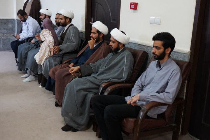 تصاویر/ نشست مبلغان با نماینده ولی فقیه در بوشهر