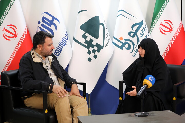 تصاویر/حال و هوای سومین روز سی و سومین نمایشگاه بین المللی قرآن کریم