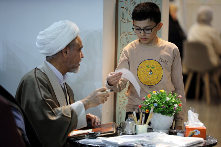 تصاویر/حال و هوای سومین روز سی و سومین نمایشگاه بین المللی قرآن کریم