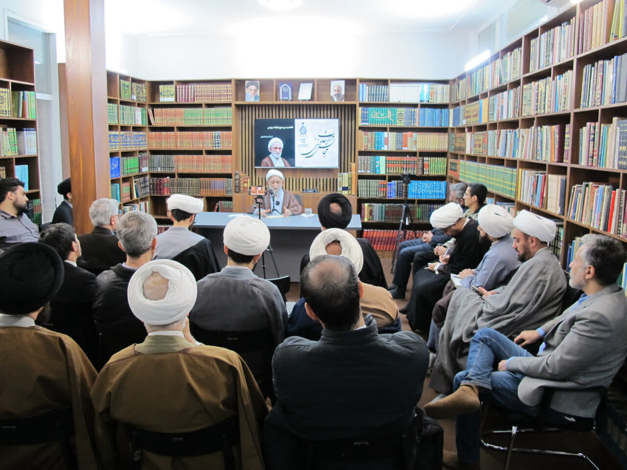Seyit Rezi Büyük Bir Fakih ve Kur’an Müfessiriydi