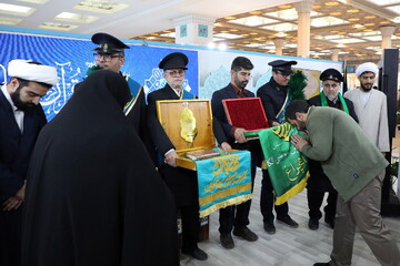 «عترت»؛ جلوه‌گاه معارف اهل‌بیت(ع) در نمایشگاه قرآن / اختصاص یک‌هشتم فضای نمایشگاه به فعالیت‌های اهل‌بیتی(ع)