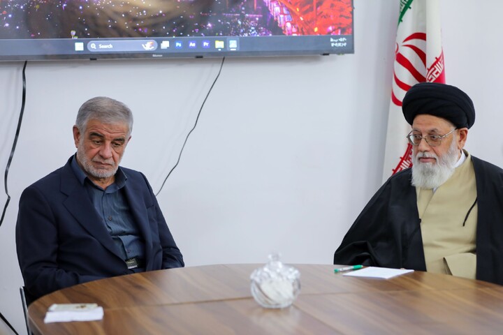 تصاویر/ نشست هم اندیشی اعضای هیئت رزمندگان اسلام یزد