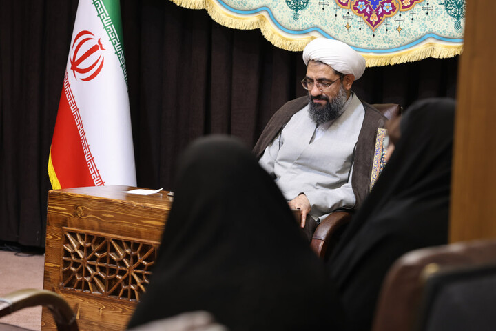 تصاویر / ملاقات مردمی امام جمعه همدان