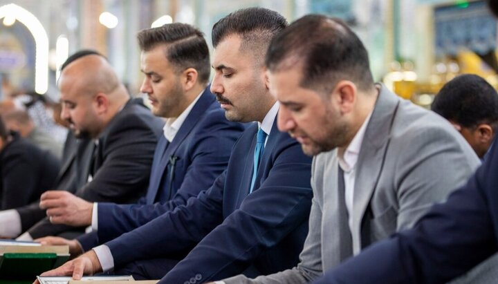 مراسم جزءخوانی قرآن کریم در حرم امام حسین (علیه السلام)