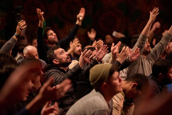 تصاویر/ مراسم روضه‌خوانی و مناجات‌خوانی در امامزاده صالح(ع)