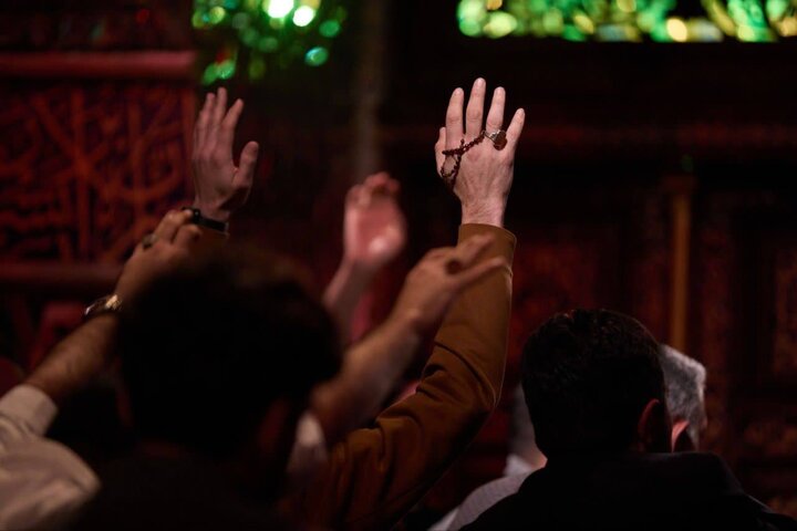 تصاویر/ مراسم روضه‌خوانی و مناجات‌خوانی در امامزاده صالح(ع)