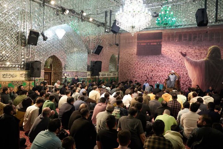 تصاویر/ مراسم روضه‌خوانی و مناجات‌خوانی در امامزاده صالح(ع)