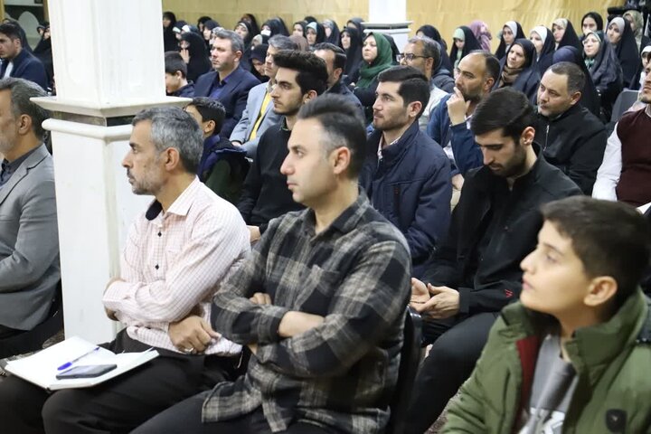 تصاویر/ سلسله نشست های تفسیر قرآن کریم در میاندوآب