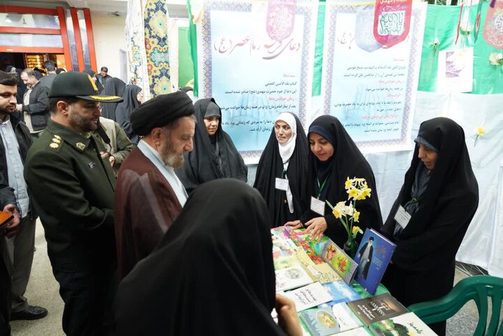 تصاویر/افتتاحیه پنجمین نمایشگاه تخصصی قرآن و عترت استان لرستان