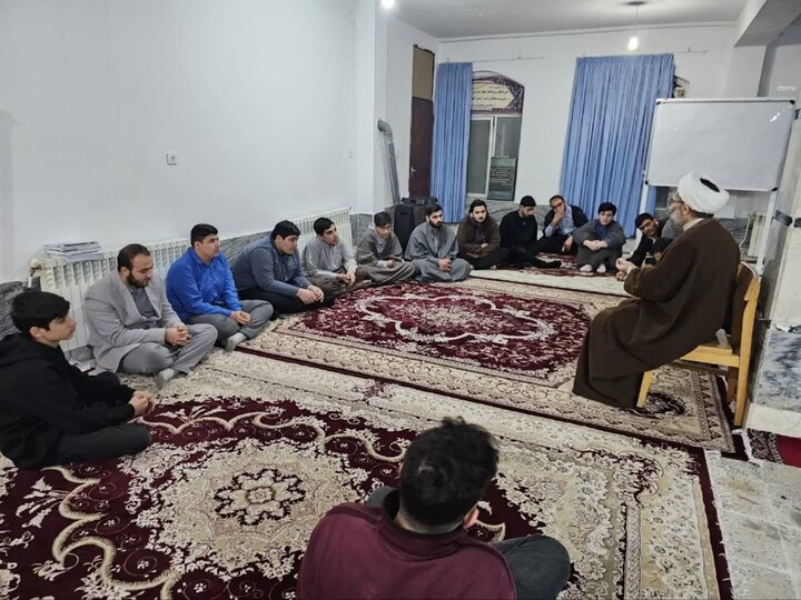 تصاویر/ ویژه برنامه های ماه رمضان در مدارس علمیه استان گیلان