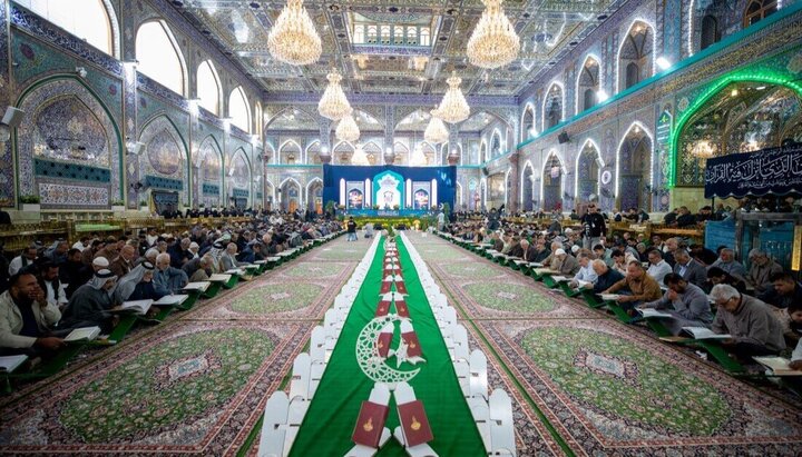 Photos/Moments sacrés à Karbala : La récitation solennelle du Coran au Sanctuaire de l’Imam Hussein (a)