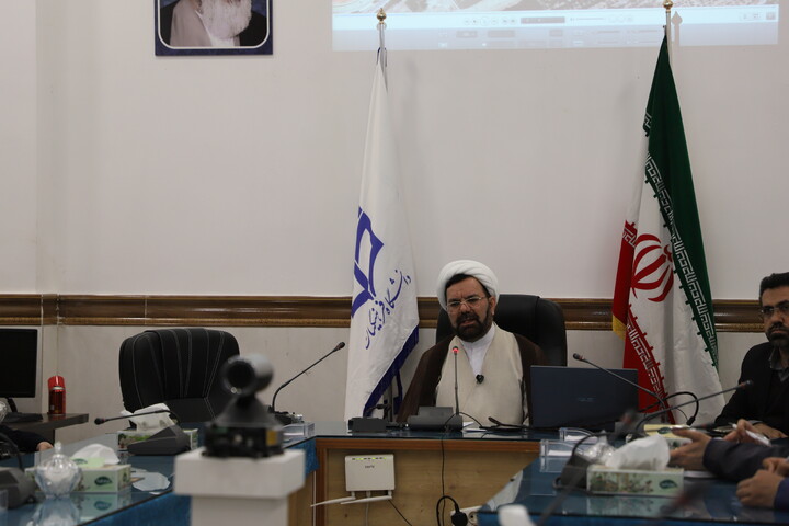 نشست خبری