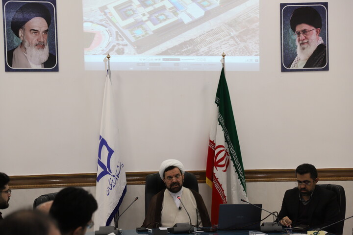 نشست خبری