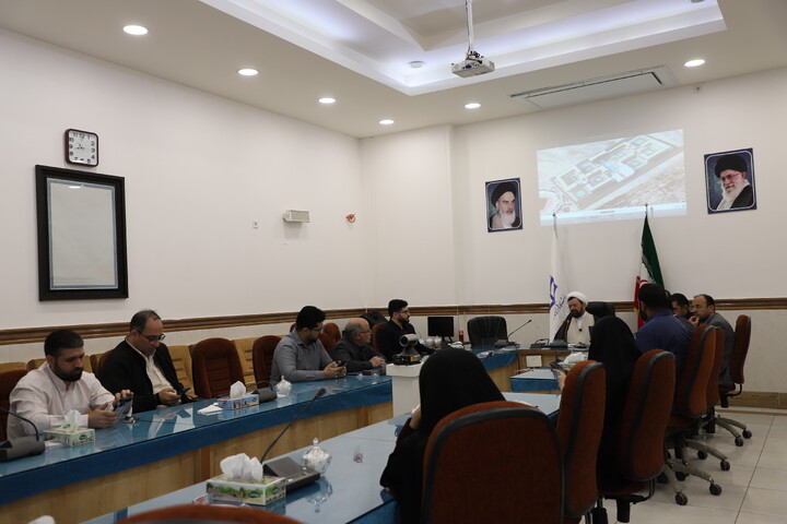 نشست خبری