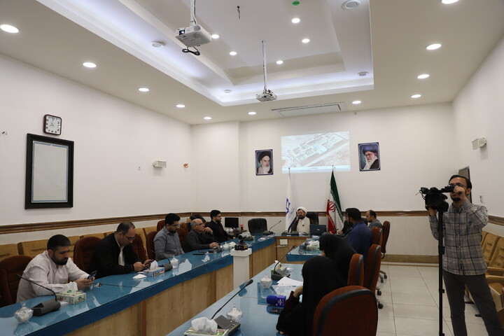 نشست خبری