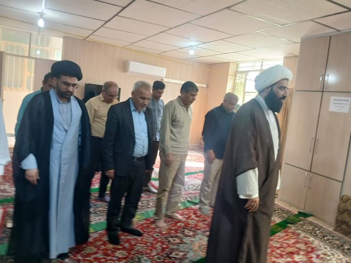 بازدید امام جمعه شهرستان دهلران از بنیاد شهید