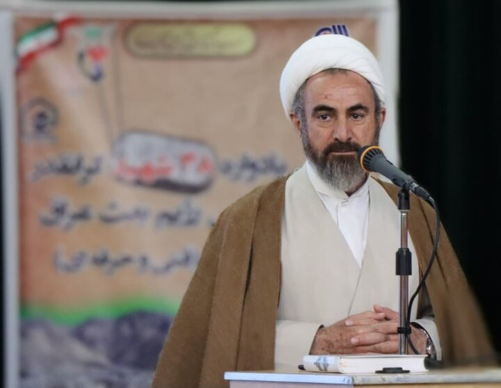 یادواره ۳۸ شهید بمباران هوایی رژیم بعث عراق در محله کانون کارآموزی