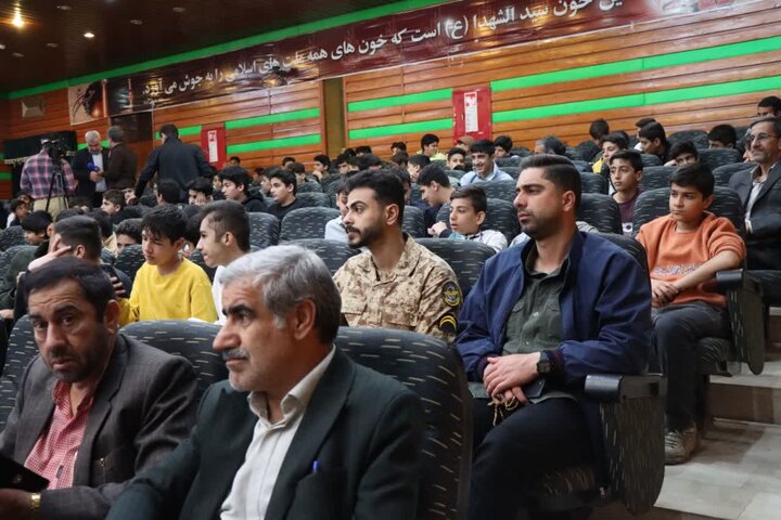 یادواره ۳۸ شهید بمباران هوایی رژیم بعث عراق در محله کانون کارآموزی