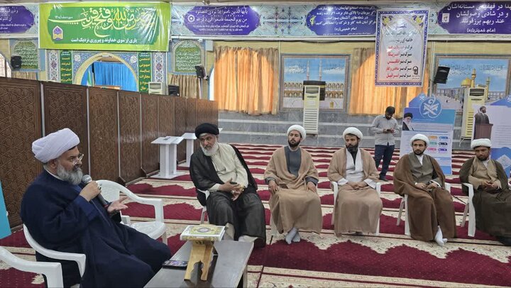 تصاوبر/ اجتماع مبلغان ماه مبارک رمضان در شهرستان دشتی