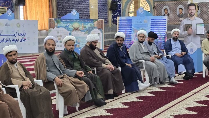 تصاوبر/ اجتماع مبلغان ماه مبارک رمضان در شهرستان دشتی