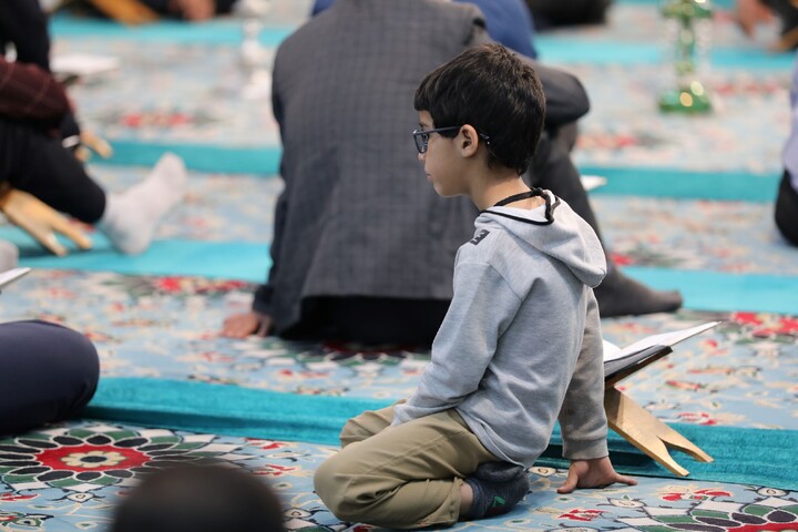 تصاویر/ آیین ترتیل خوانی قرآن کریم در امامزاده سید جعفر(ع) محمد استان یزد