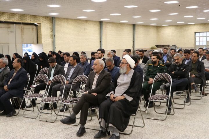 برگزاری ویژه‌ برنامه گردهمایی مدیران مدارس و مراکز آموزشی و پرورشی شهرستان اشکذر