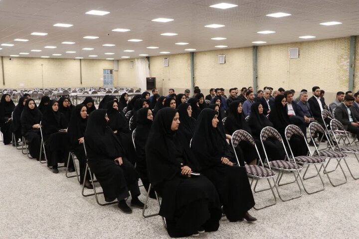 برگزاری ویژه‌ برنامه گردهمایی مدیران مدارس و مراکز آموزشی و پرورشی شهرستان اشکذر