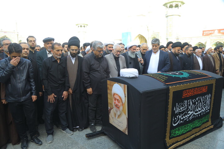 تصاویر / مراسم تشییع پیکر آیت الله حاج شیخ محمدرضا مامقانی