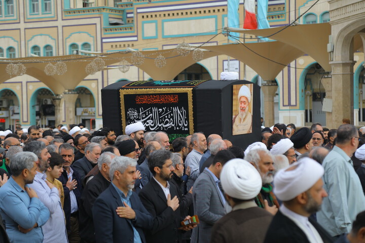تصاویر / مراسم تشییع پیکر آیت الله حاج شیخ محمدرضا مامقانی