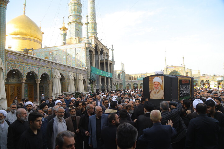 تصاویر / مراسم تشییع پیکر آیت الله حاج شیخ محمدرضا مامقانی