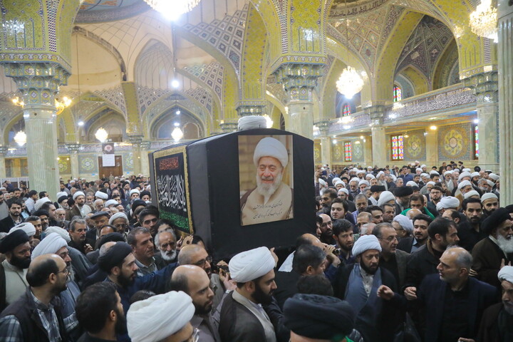 تصاویر / مراسم تشییع پیکر آیت الله حاج شیخ محمدرضا مامقانی