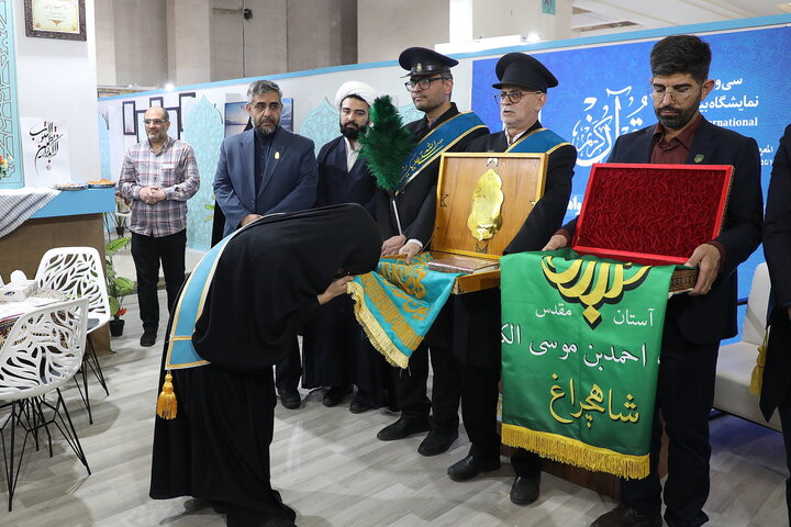 تصاویر/حال و هوای بخش حوزوی سی و سومین نمایشگاه بین المللی قرآن کریم