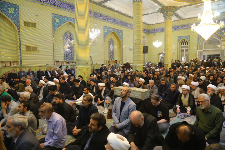 تصاویر / مراسم ترحیم مرحوم حاج شیخ محمدرضا مامقانی