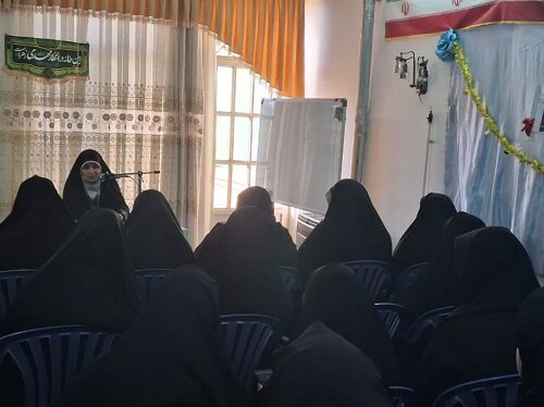 مهدویت افق آینده را بر پایه عدالت ترسیم می‌کند