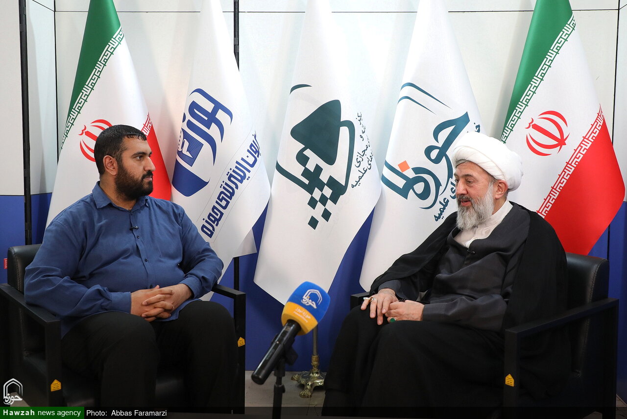 تفسیر و معارف قرآنی از رشته‌های پرطرفدار در حوزه‌های خواهران است / توسعه آموزش‌های قرآنی در جامعه‌الزهرا(س)