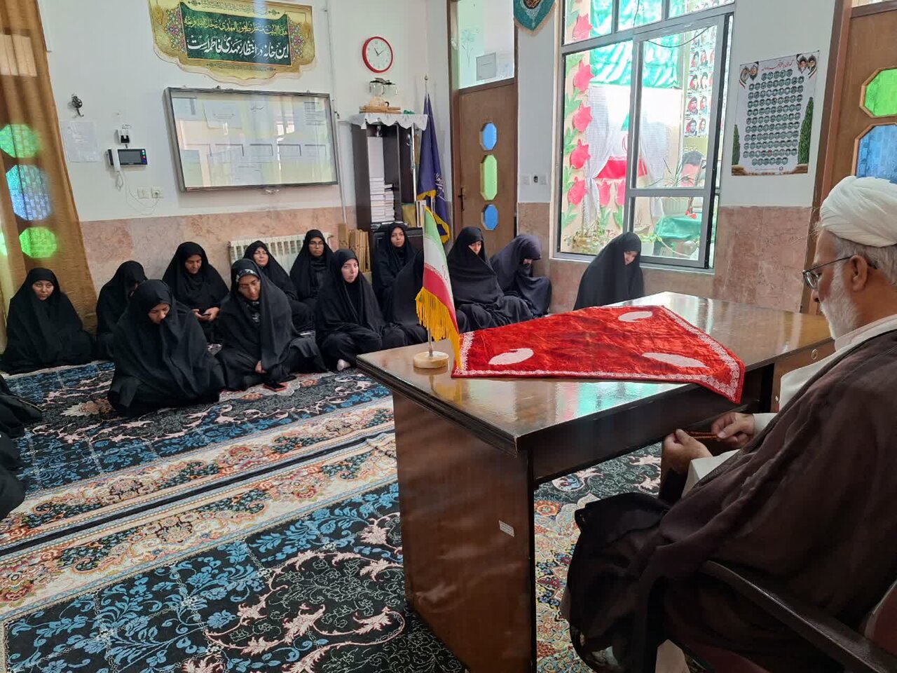 جلسه اخلاق مدرسه علمیه الزهرا(س) ماهان