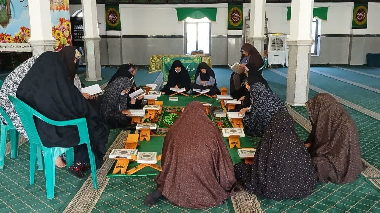 جلسه قرآن روستای اسماعیل آباد جوپار