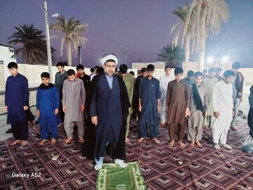 تصاویر/ برگزاری محفل شبی با شهدا در مدرسه علمیه پیامبر اعظم (ص)