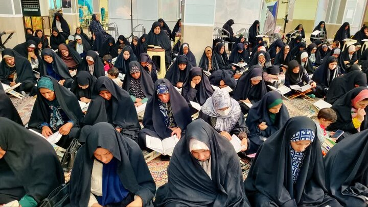 تصاویر/ محفل جزءخوانی قرآن کریم در شهر رابر