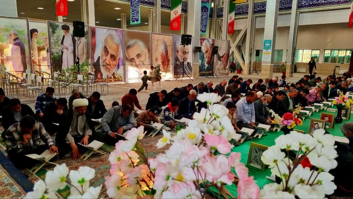 تصاویر/ محفل جزءخوانی قرآن کریم در شهر رابر