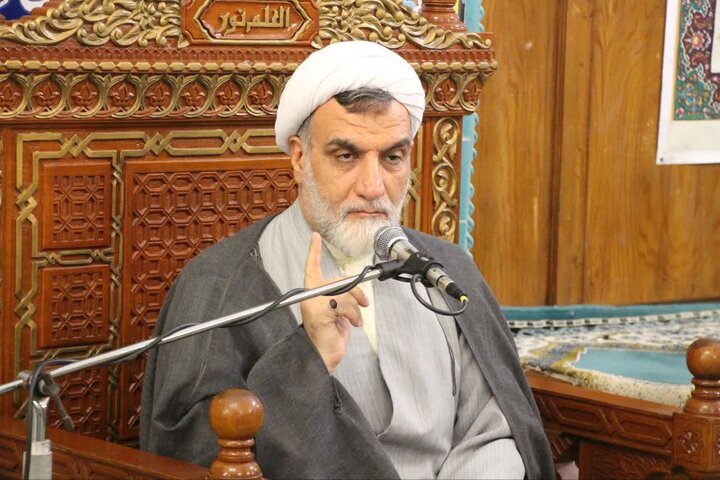 تصاویر/ سفره‌ افطاری ساده در مسجد خاتم‌الانبیاء(ص) کیش