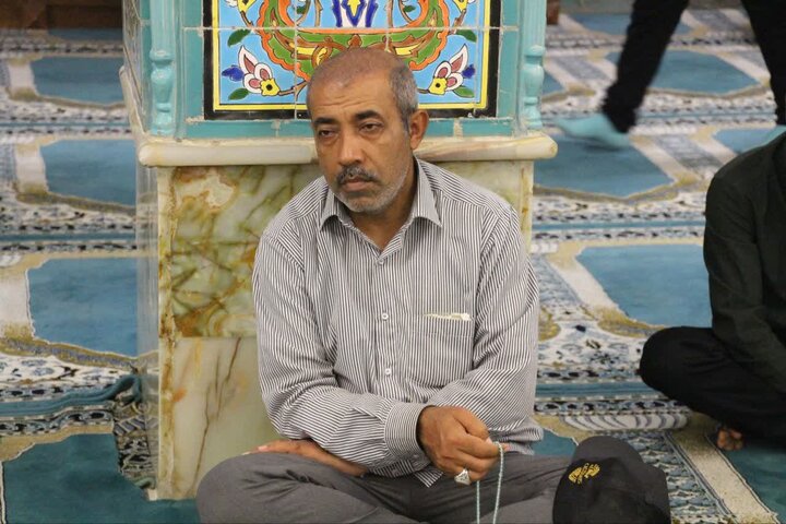 تصاویر/ سفره‌ افطاری ساده در مسجد خاتم‌الانبیاء(ص) کیش