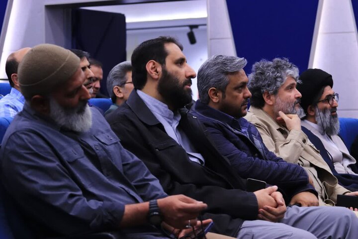 تصاویر/ آیین رونمایی از کتاب «تربت ما»