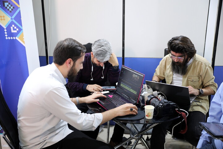 فعالیت مرکز رسانه و فضای مجازی حوزه در سی و سومین نمایشگاه بین المللی قرآن کریم