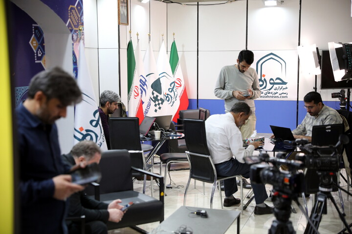 فعالیت مرکز رسانه و فضای مجازی حوزه در سی و سومین نمایشگاه بین المللی قرآن کریم