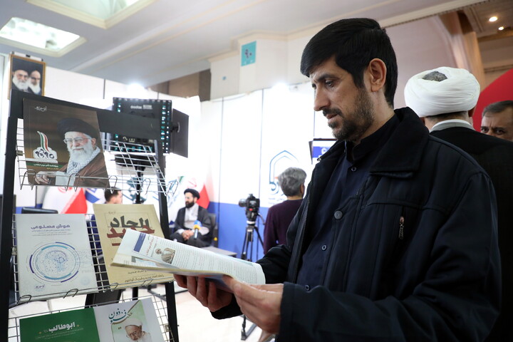 فعالیت مرکز رسانه و فضای مجازی حوزه در سی و سومین نمایشگاه بین المللی قرآن کریم