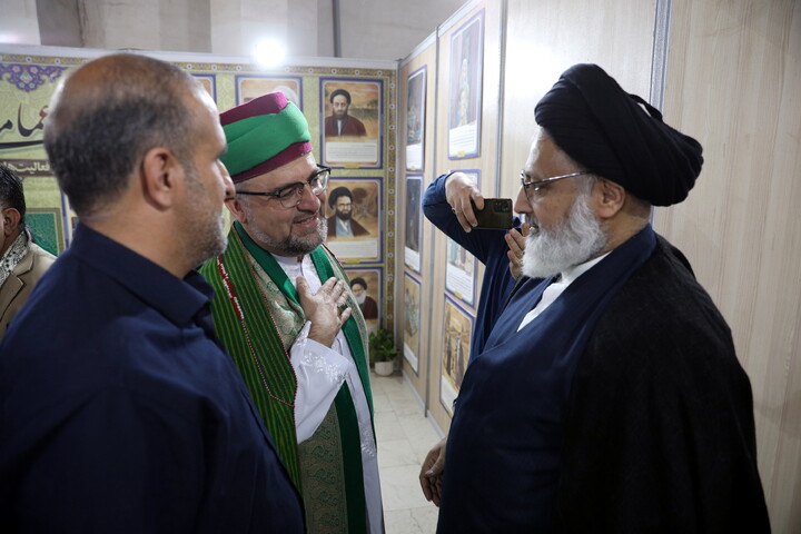 نصاویر/حضور کارشناسان برنامه محفل در سی و سومین نمایشگاه بین المللی قرآن کریم