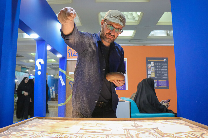 تصاویر/ حال و هوای پنجمین روز از نمایشگاه بین‌المللی قرآن کریم